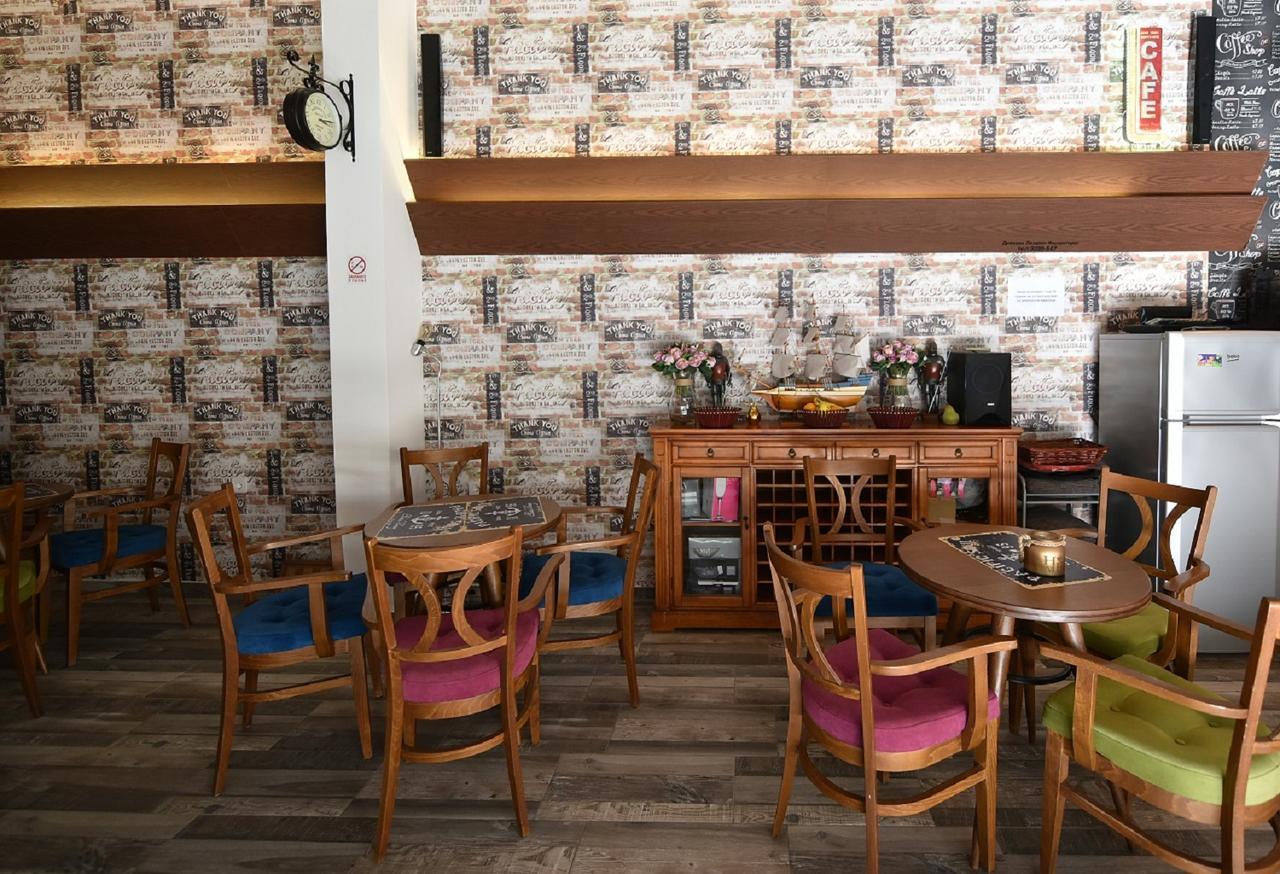 Villa Nina Hotel & Lounge Bar Szkopje Kültér fotó
